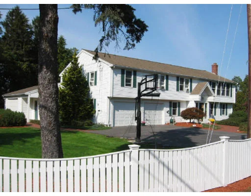 Photo of 9 N River Dr