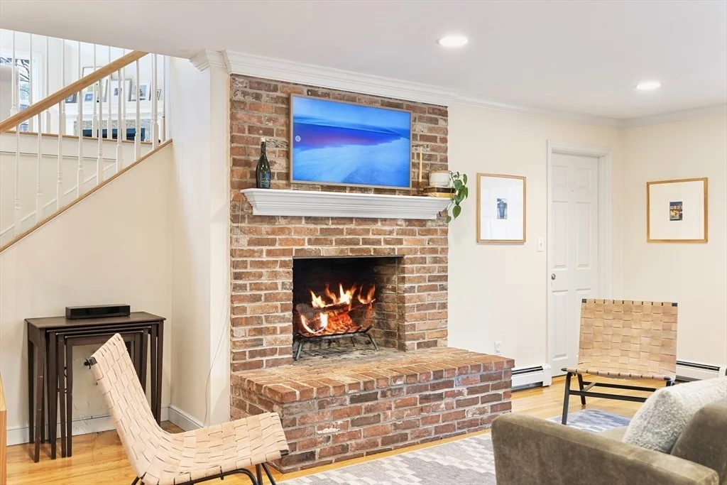 Photo of 21 Batchelder Rd