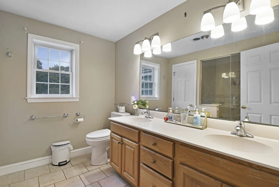Photo of 505 South Rd