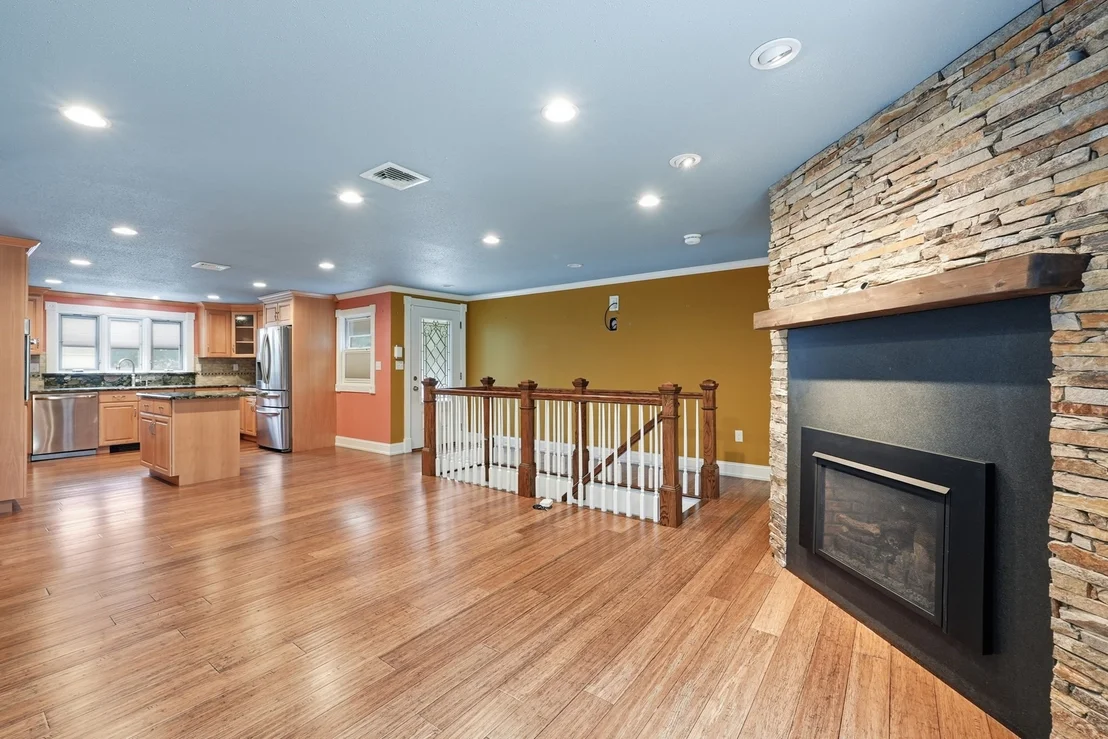 Photo of 36 Crescent Dr