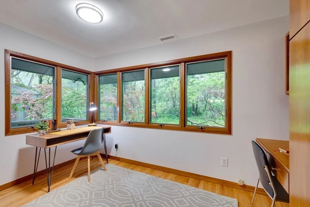 Photo of 9 Silver Birch Lane