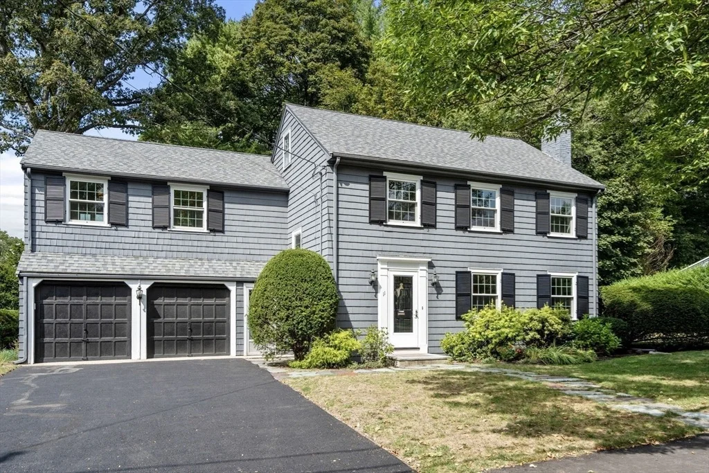 Photo of 11 Grayson Ln