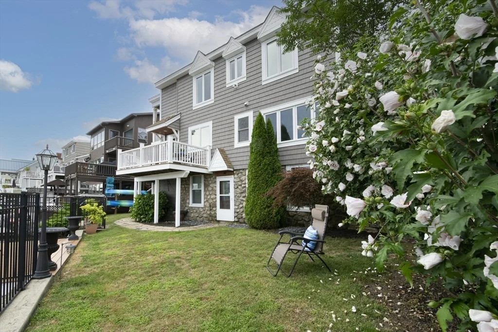 Photo of 135 Lake Ave