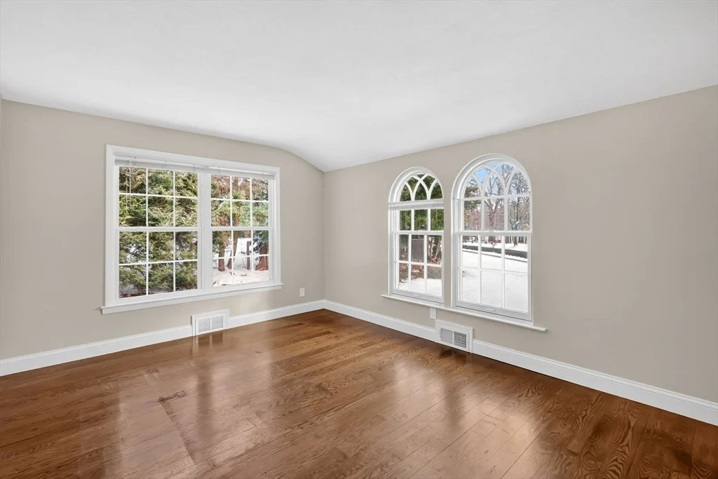 Photo of 24 Cunningham St