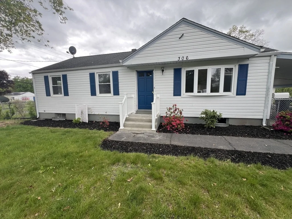 Photo of 306 Greenaway Dr