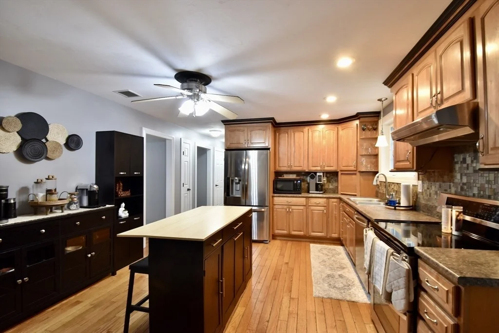 Photo of 5 White Birch Dr