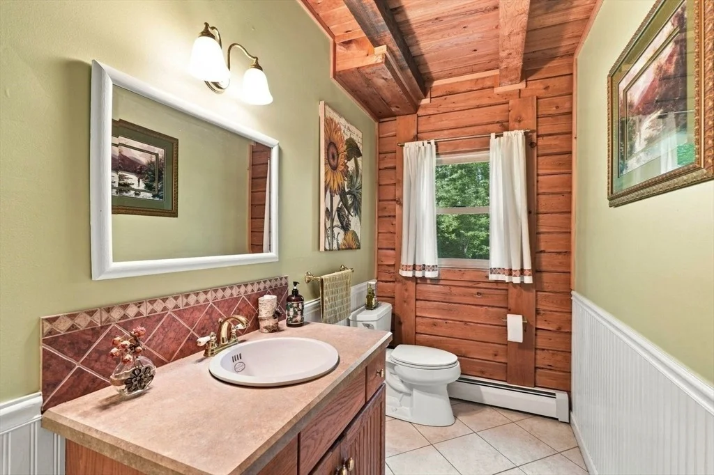 Photo of 100 Pine St