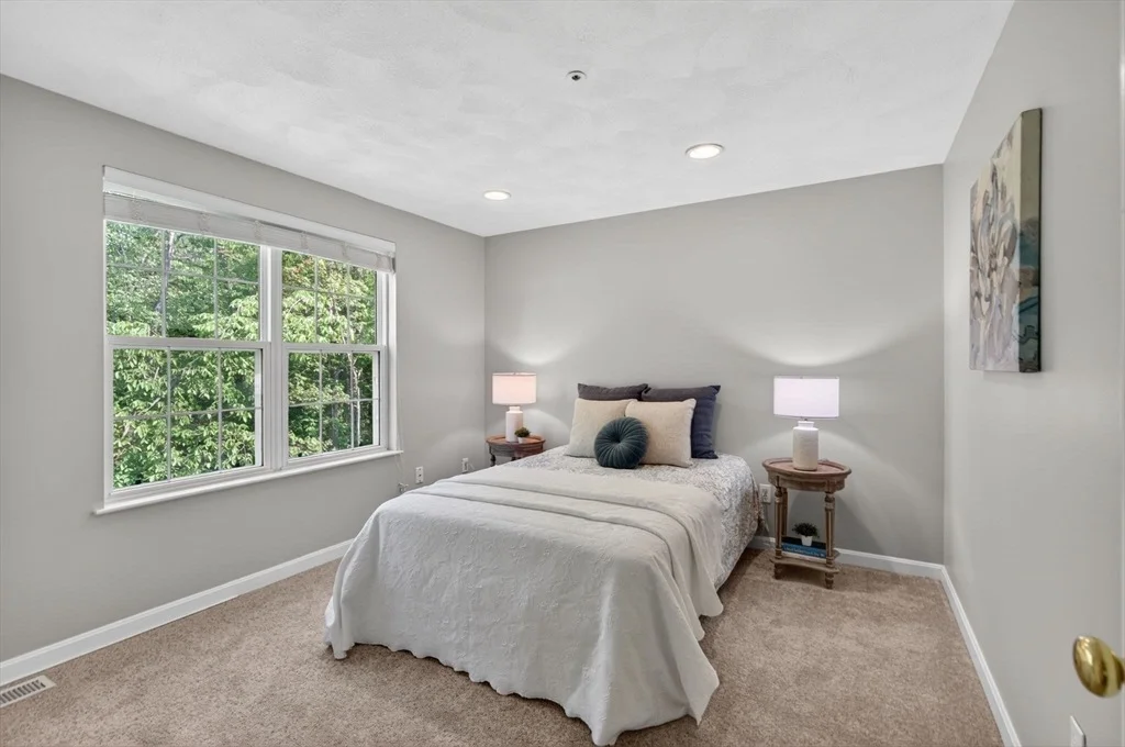 Photo of 30 Bucklin Rd