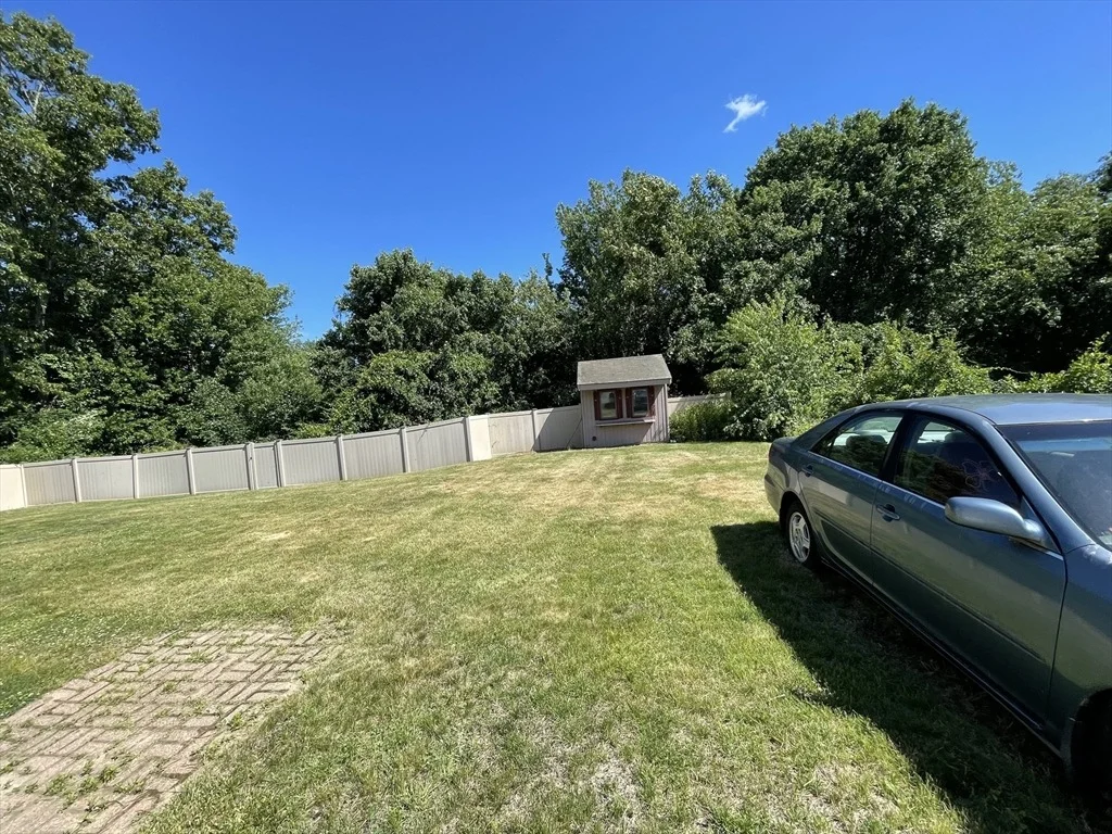 Photo of 55 Barbara Ave