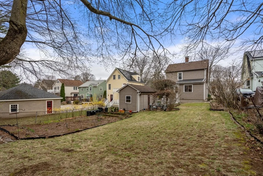 Photo of 10 Dow Ave
