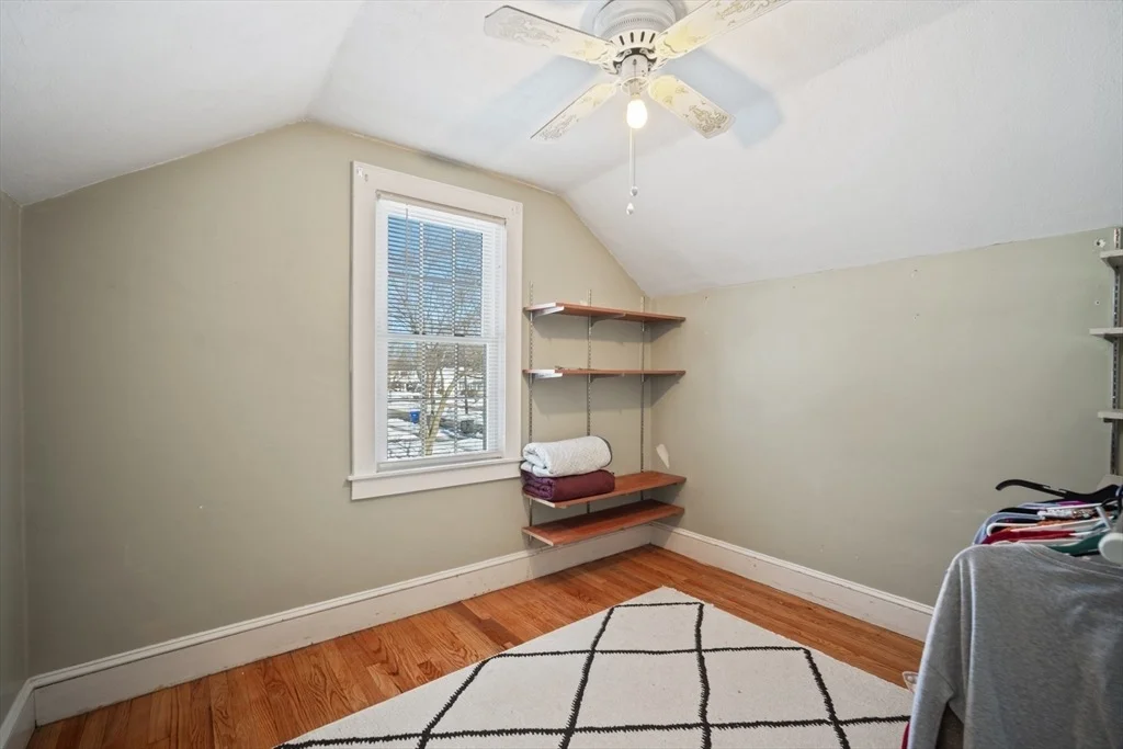 Photo of 144 Gillette Ave