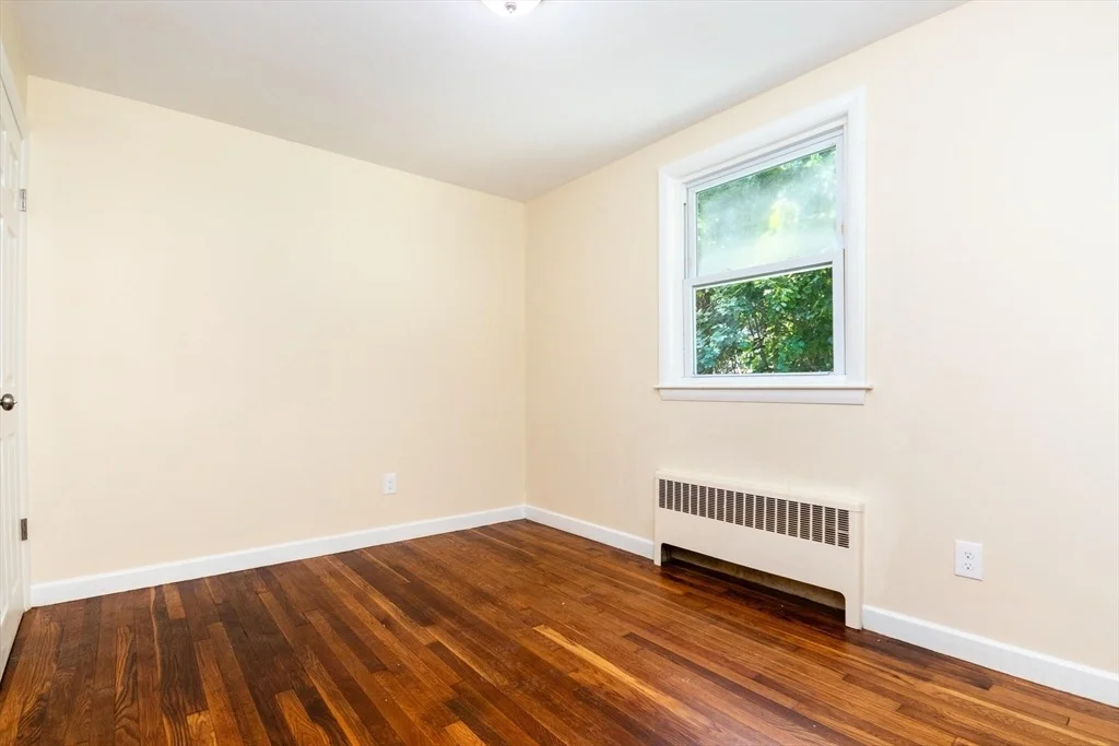 Photo of 4 Highland Cir