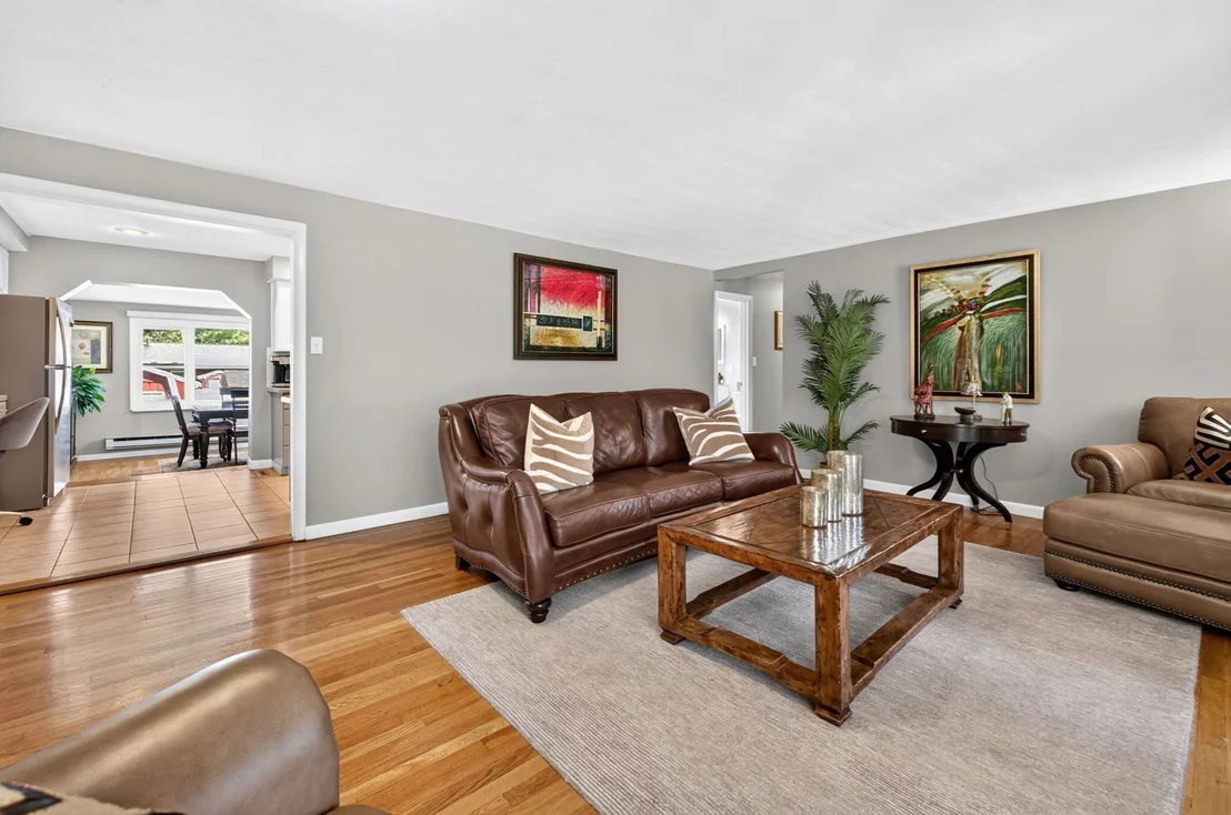Photo of 215 Mendon Road