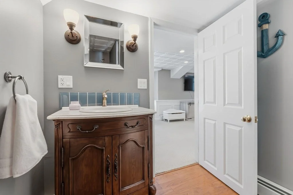 Photo of 1 Colonial Drive