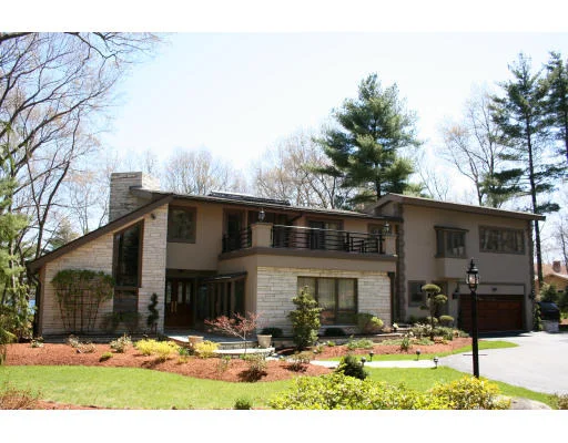 Photo of 6 Lakeview Dr