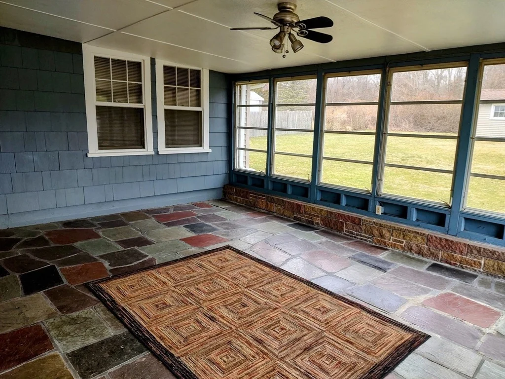 Photo of 370 Oneil Rd