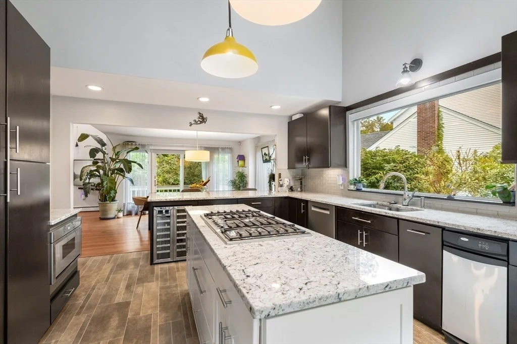 Photo of 43 Ledgebrook Avenue