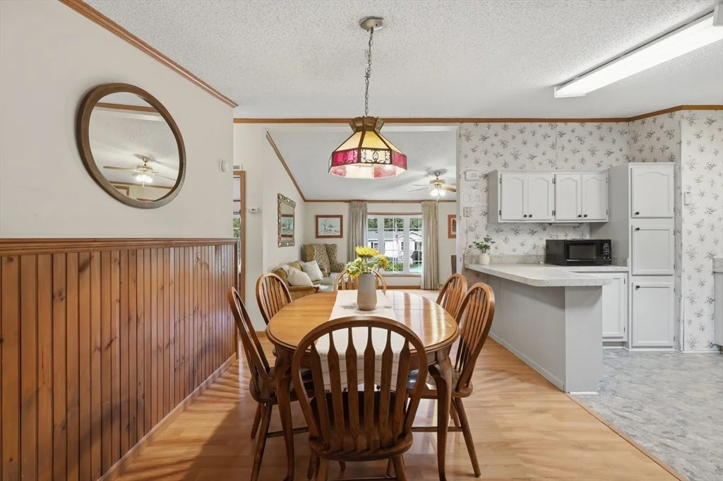 Photo of 33 Bayberry Drive