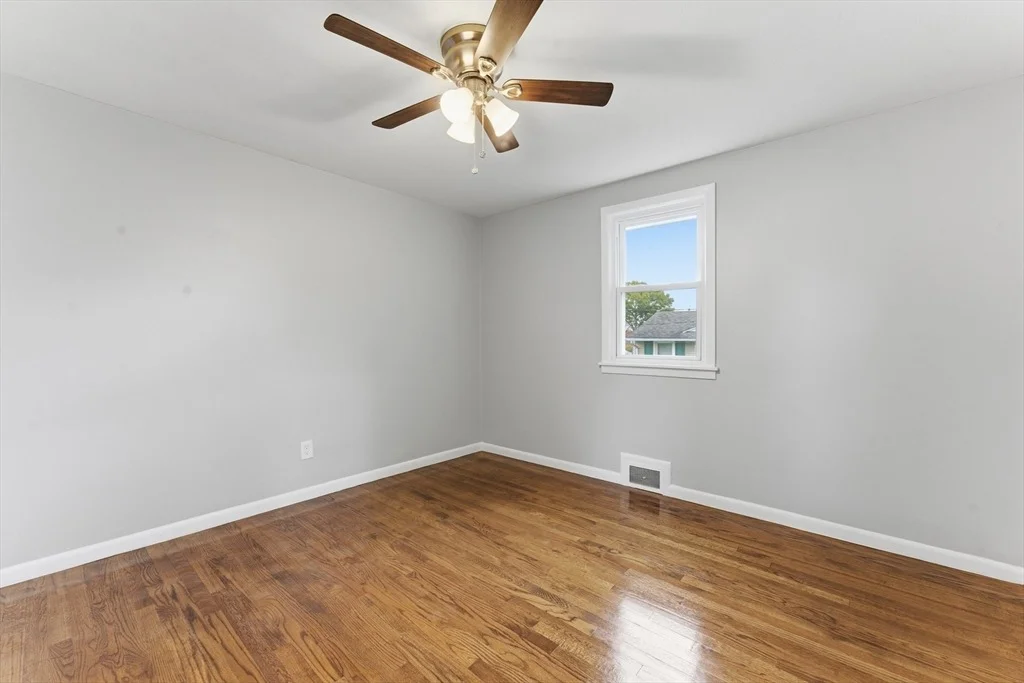Photo of 123 Beesley Ave