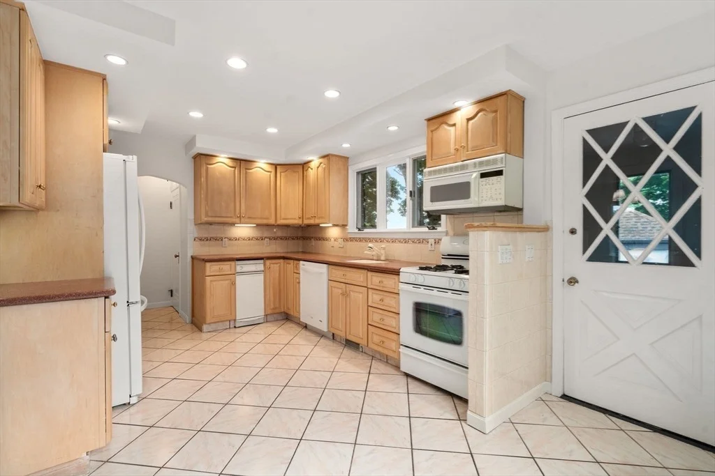 Photo of 16 Douglas Road