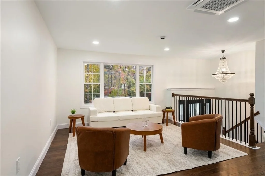 Photo of 5 Munroe Way
