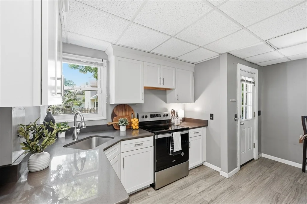Photo of 128 Newfield Rd