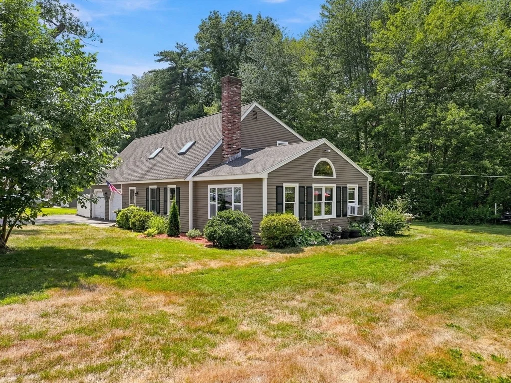 Photo of 25 Mockingbird Ln
