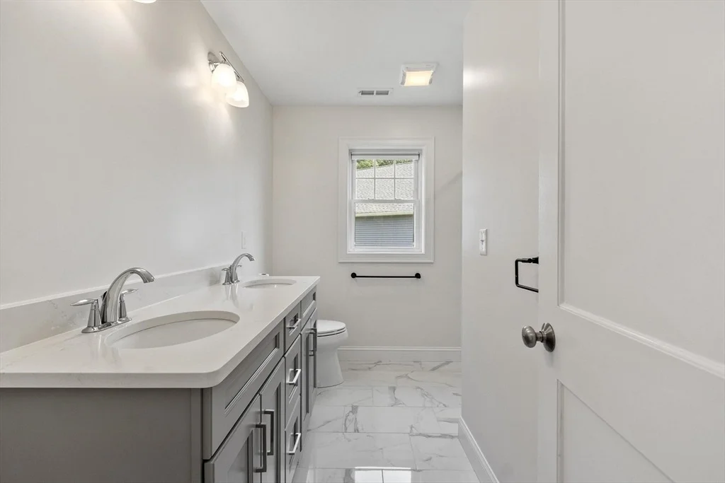 Photo of 20 Curley Cir