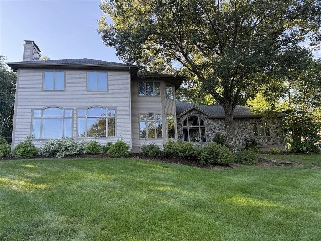 Photo of 82 Mountain View Dr.