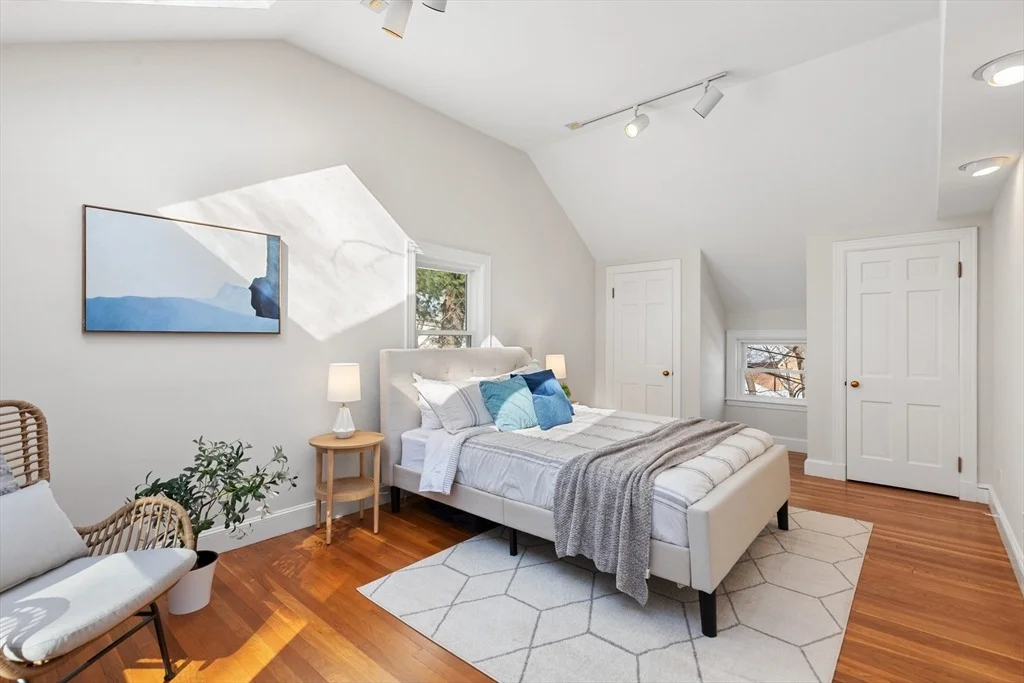 Photo of 115 Gloucester St