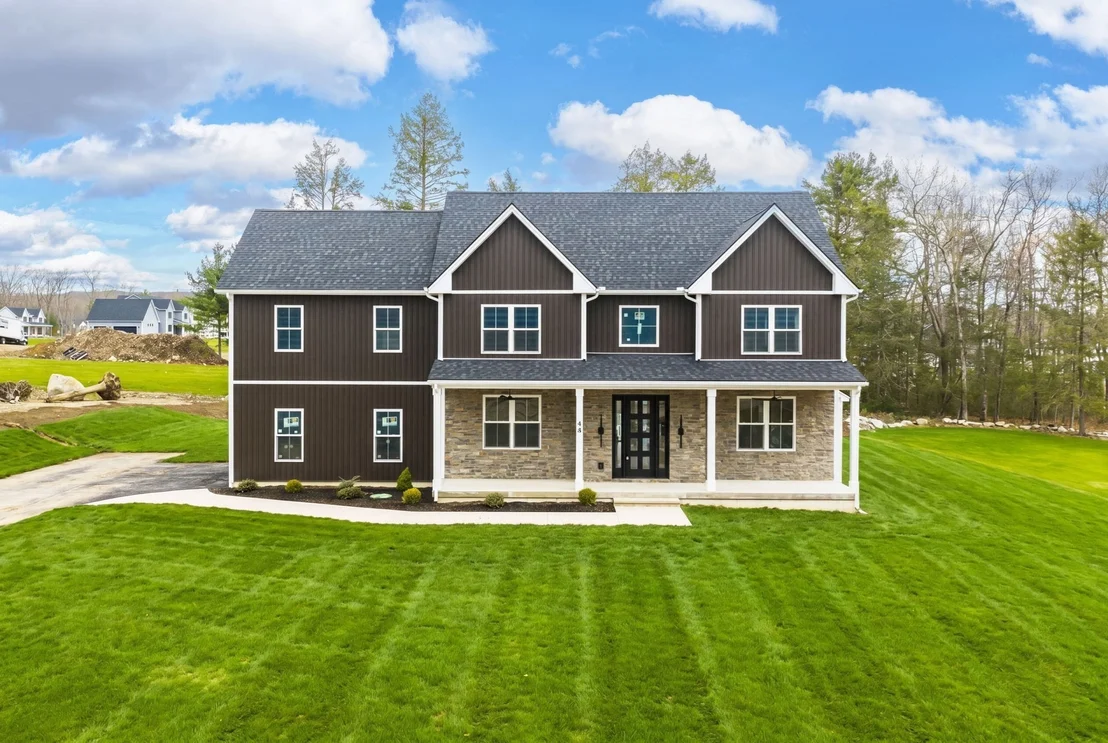 Photo of 44 Balsam Hill