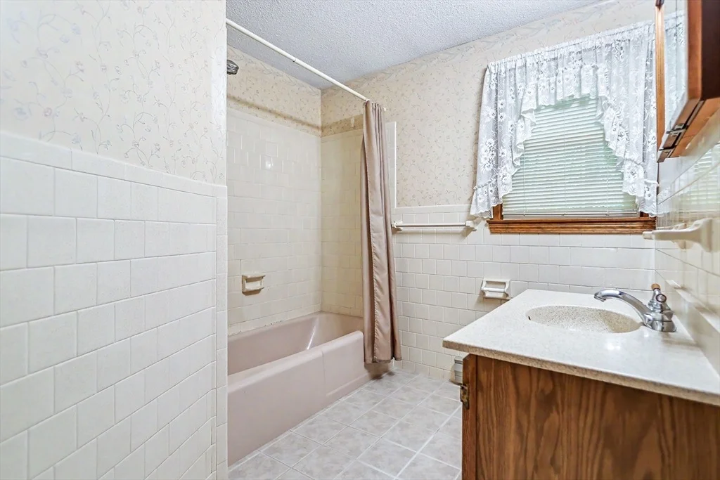 Photo of 30 Sugar Hill Circle