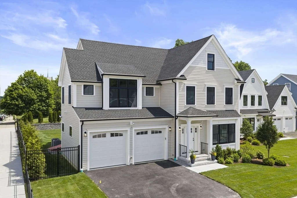Photo of 9 Mina Way