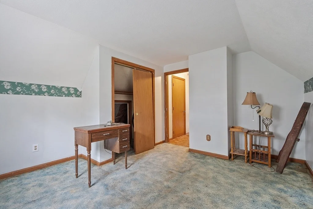 Photo of 321 Doe Valley Rd