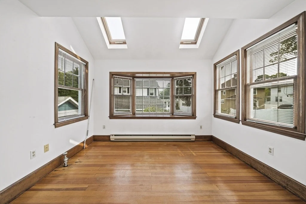 Photo of 18 Devon Road