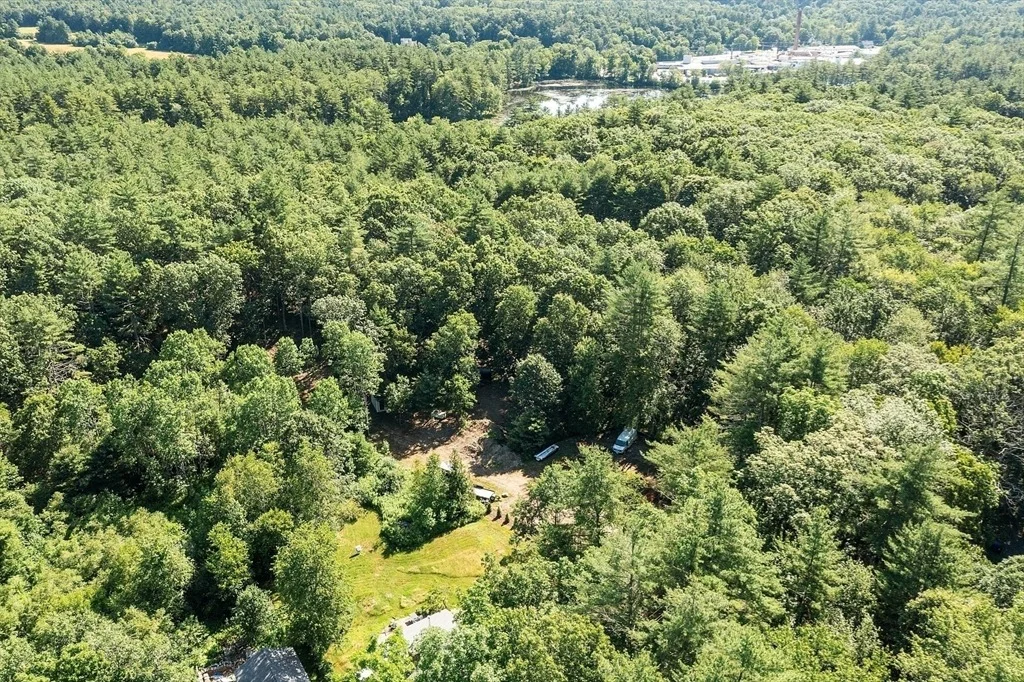 Photo of 111 Squannacook Rd