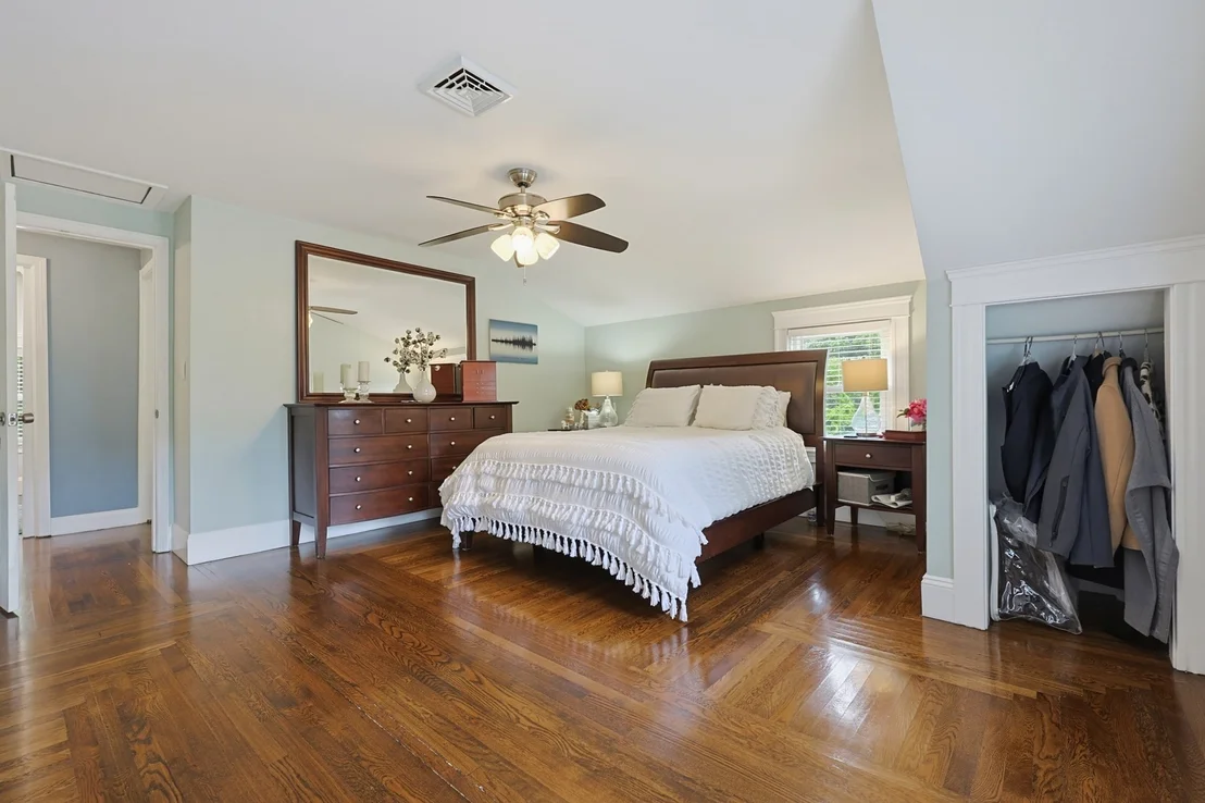 Photo of 38 Dexter Ave.
