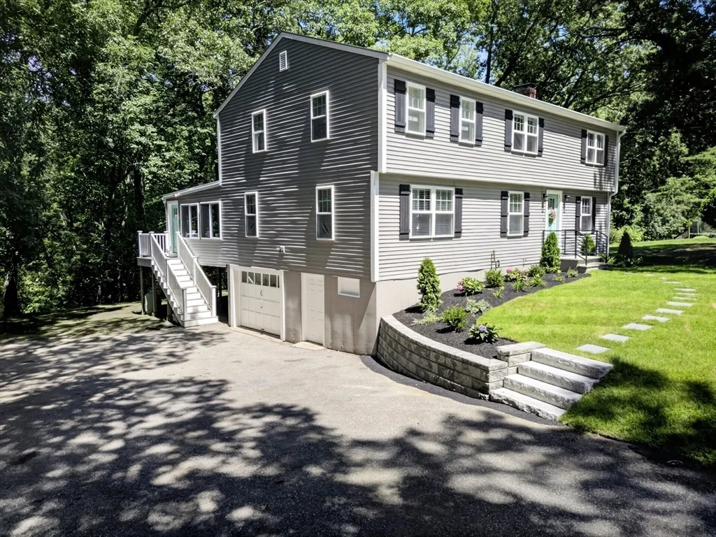 Photo of 21 Arrowhead Rd