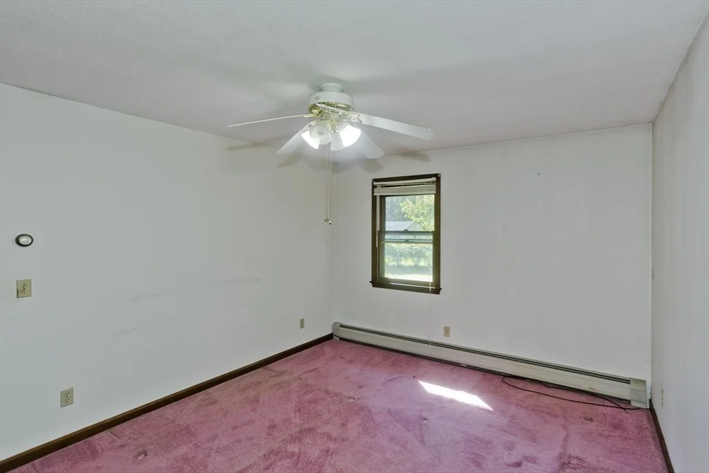 Photo of 6 Pine Wood Dr