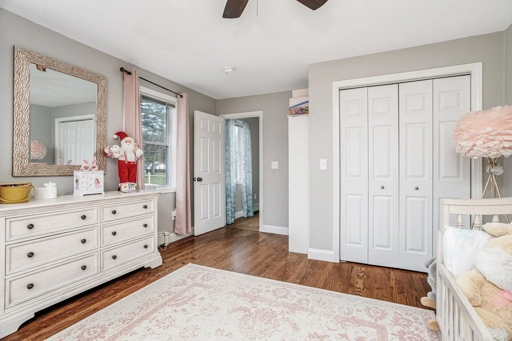 Photo of 12 Cole Farm Rd