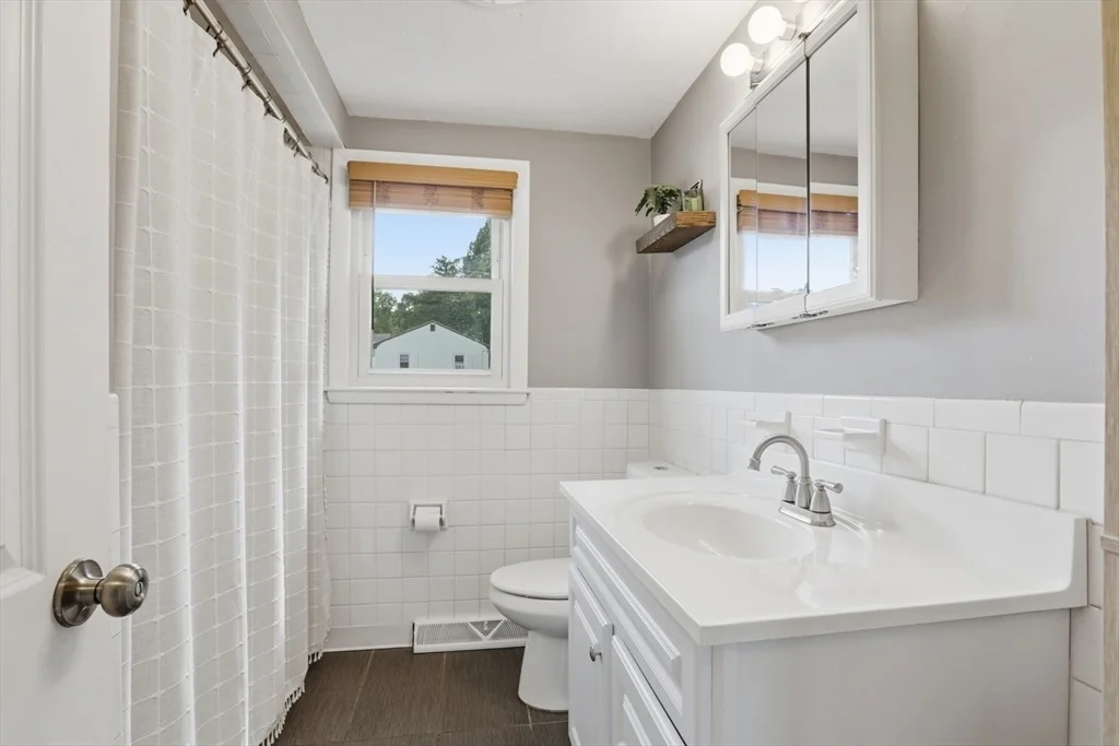 Photo of 36 Basse Circle