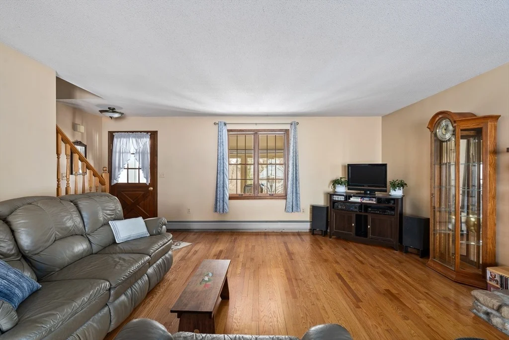 Photo of 49 Burt Rd