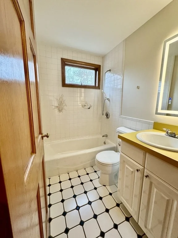 Photo of 24 Cole Terrace