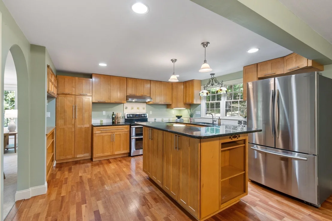 Photo of 58 Gates Ln