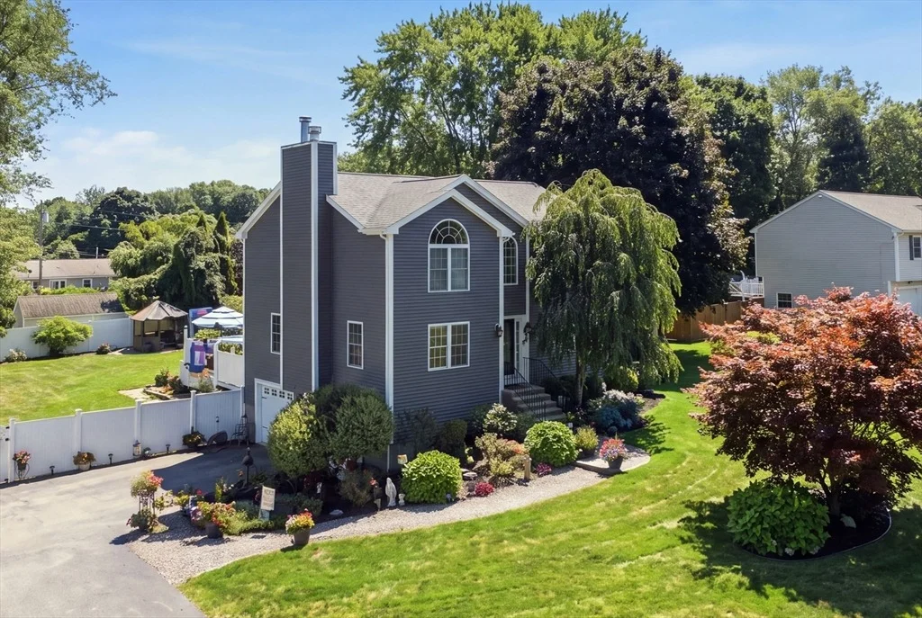 Photo of 10 Fairfield Drive