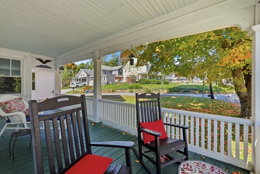 Photo of 165 Holden St