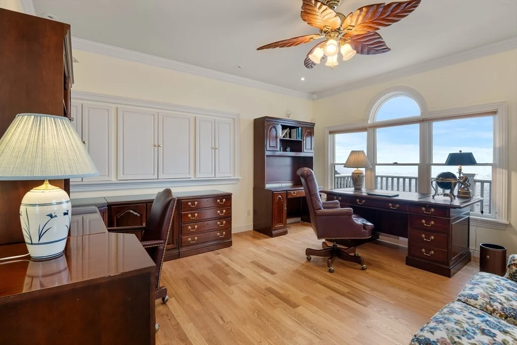 Photo of 35 Shore Rd.