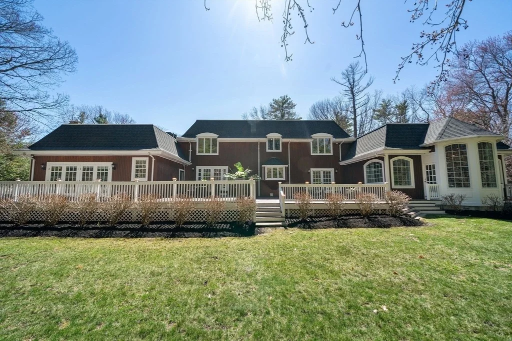 Photo of 286 Mayflower Cir