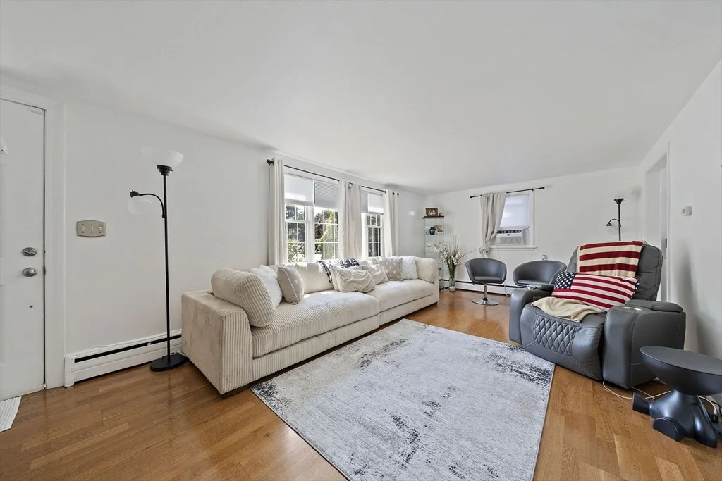 Photo of 6 Bell Rd