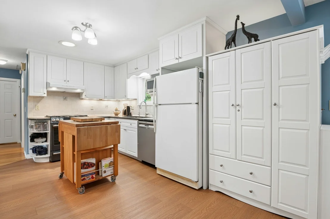 Photo of 11 Greybert Ln